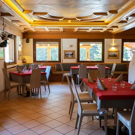 Hotel Al Mughetto *