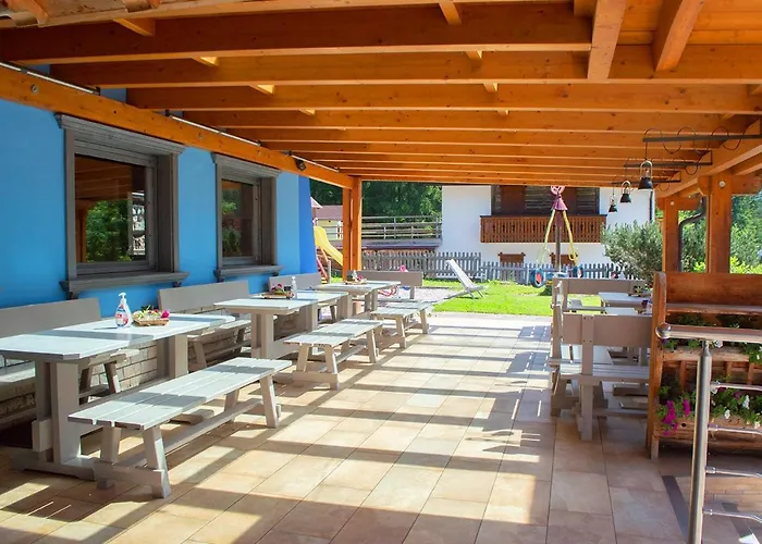 Al Mughetto أورونزو دي كادوري