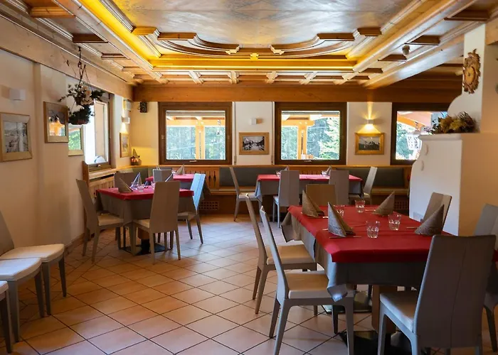 Szálloda Al Mughetto *